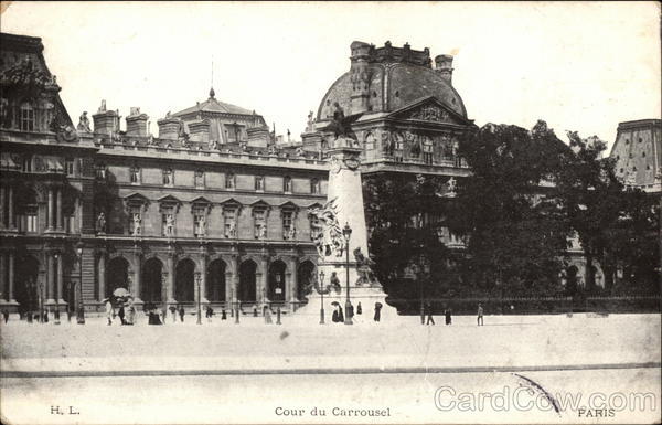 Cour du Carrousel Paris France