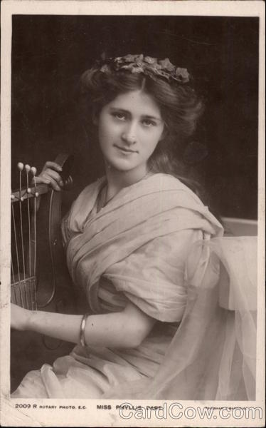 Phyllis Dare - English singer and actress Actresses