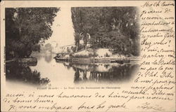 Le Pont vu du Restaurant de l'Esturgeon Postcard