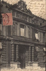 Le Louvre - La Porte Jean Goujon Postcard