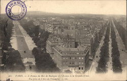 L'Avenue du Bois de Boulogne et l'Avenue de la Grande-Armée. Vue prise de l'Arc-de-Triomphe Postcard