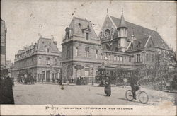 Musee des Arts et Metiers et la Rue Reaumur Postcard