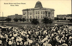 Street Scene and Court House Postcard