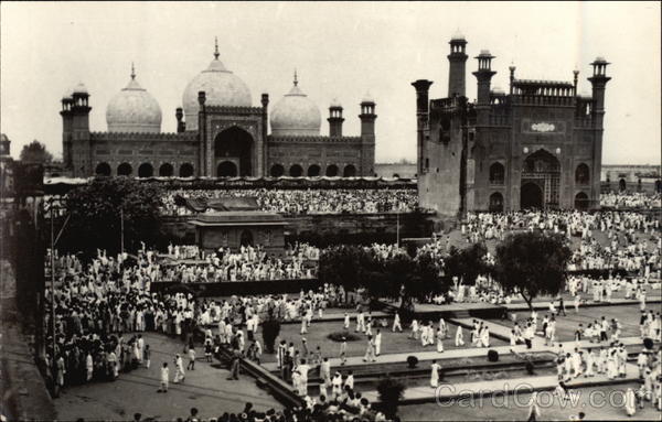 Shahi Mosque l'd Prayer Lahore Pakistan