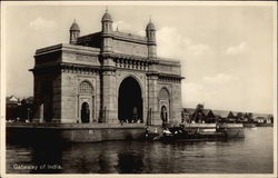 Gateway of India Postcard