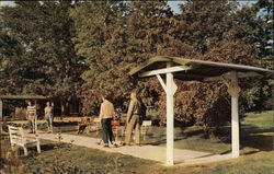 Hansons' Bay Shore Inn - Shuffleboard Postcard