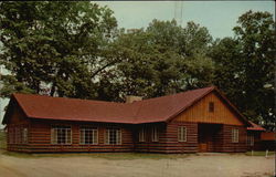 Pell Lodge, Epworth Forest, Lake Webster Postcard