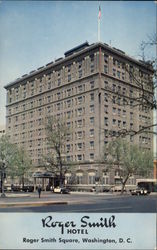 Roger Smith Hotel Postcard