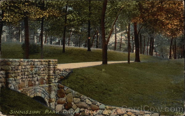 Sinnissippi Park Drive Rockford Illinois