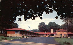 Elm-Chris Motel Postcard