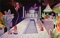 Disneyland - India - It's A Small World Postcard