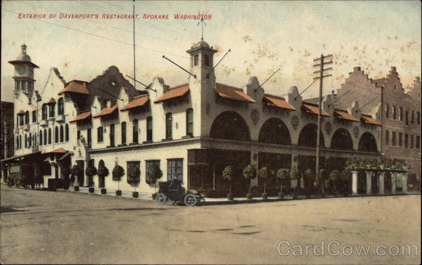 Exterior of Davenport's Restaurant Spokane Washington