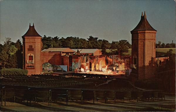 The Starlight Theatre, in Kansas City's Swope Park Missouri