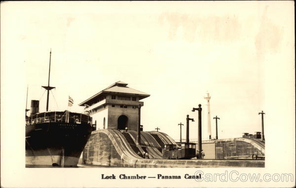 Lock Chamber - Panama Canal
