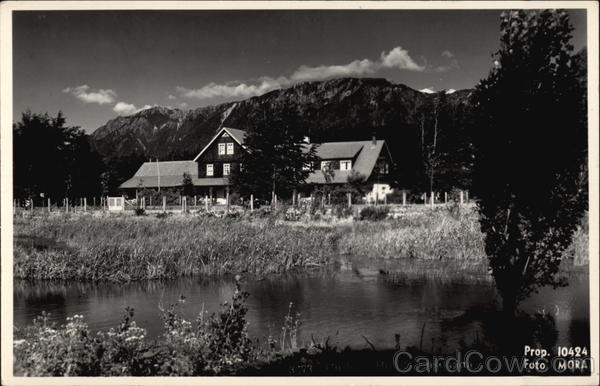 Lodge in La Ensenada Chile