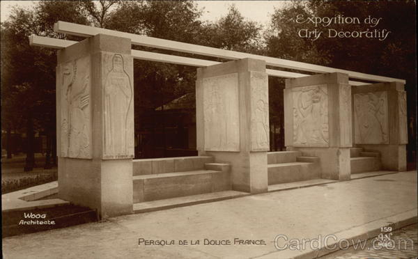 Exposition des Arts Decoratif, Pergola de la Douce France Paris