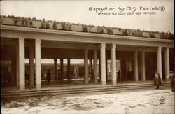 Exposition des Arts Decoratif, le Peristyle de la Cours de Metiers Paris, France 1925 Exposition des Arts Decoratifs Postcard Postcard