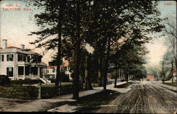 Looking up Dean St Taunton Massachusetts