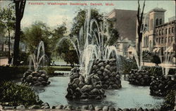 Fountain, Washington Boulevard Postcard