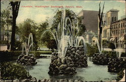 Fountain, Washington Boulevard Postcard