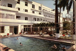 Swimming Pool, Hotel Emperatriz Malaga, Spain Postcard Postcard