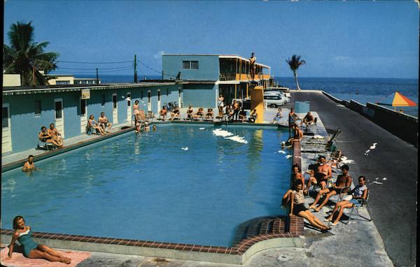 Sun 'N' Surf Motel - View of Pool Key West Florida