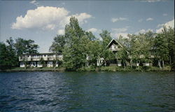 Currier's Lake Aire Motel Postcard