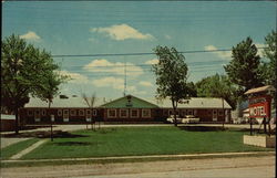 Hampton Motel Iowa Postcard Postcard