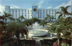 Breckenridge Resort Beach Club, 5700 Gulf Blvd Saint Petersburg Beach, FL Postcard Postcard