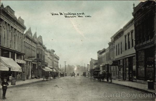 Vine Street Looking East Mason Missouri