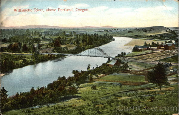 Willamette River Portland Oregon