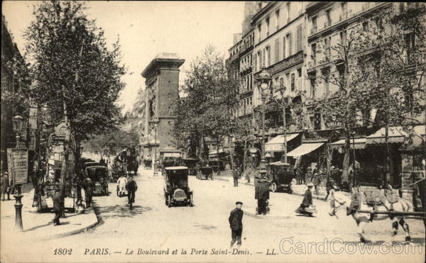 Le Boulevard et la Porte Saint-Denis Paris France