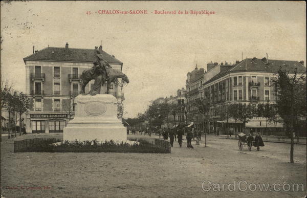 Boulevard de la Republique Chalon-sur-Saone France