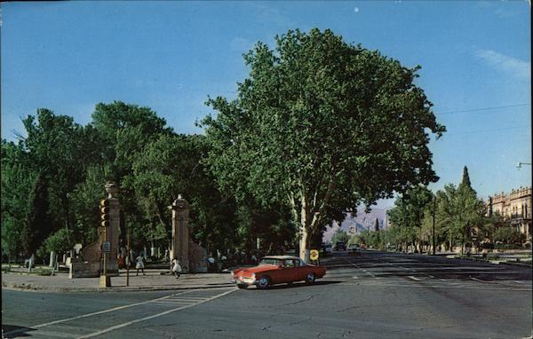 Paseo Bolivar, Paraque Lerdo de Tejada Chihuahua Mexico