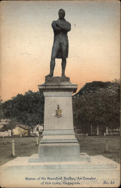 Statue of Sir Stamford Raffles - Founder of Singapore