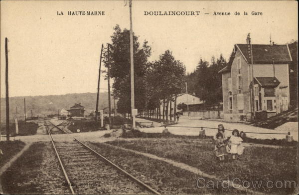La Haute-Marne - Doulaincourt - Avenue de la Gare Doulaincourt-Saucourt France