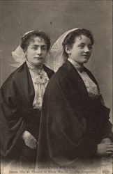 Costumes Bretons Postcard