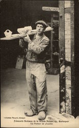 Faïencerie Bretonne de la Grand Maison I-B, Quimper - Un Porteur de planches Postcard