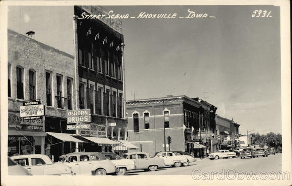 Street Scene Knoxville Iowa