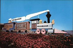 Train at Entrance to Chocolate Town U.S.A Hershey, PA Postcard Postcard