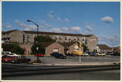 Treadway Inn Postcard