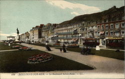 Le Boulevard Sainte-Beuve Postcard