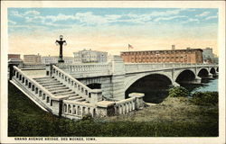 Grand Avenue Bridge Des Moines, IA Postcard Postcard