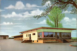 Lac Champlain Motel Postcard
