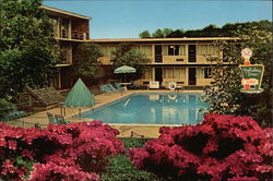 Holiday Inn Charlottesville, VA Postcard Postcard