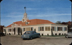 The Famous Howard Johnson's Restaurant Montpelier, VT Postcard Postcard