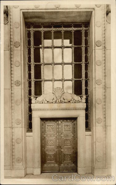 The John G. Shedd Aquarium, Grant Park, Chicago - Main Entrance - Center Door Illinois