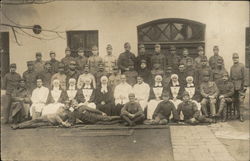 Group of Soldiers and Nurses Postcard