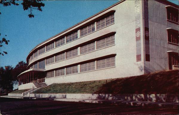 State Fair Grounds - 4-H GIrls Club Des Moines Iowa