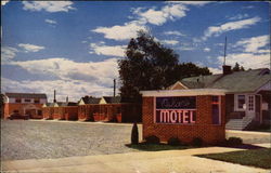 Oskar's Motel Logan, UT Postcard Postcard